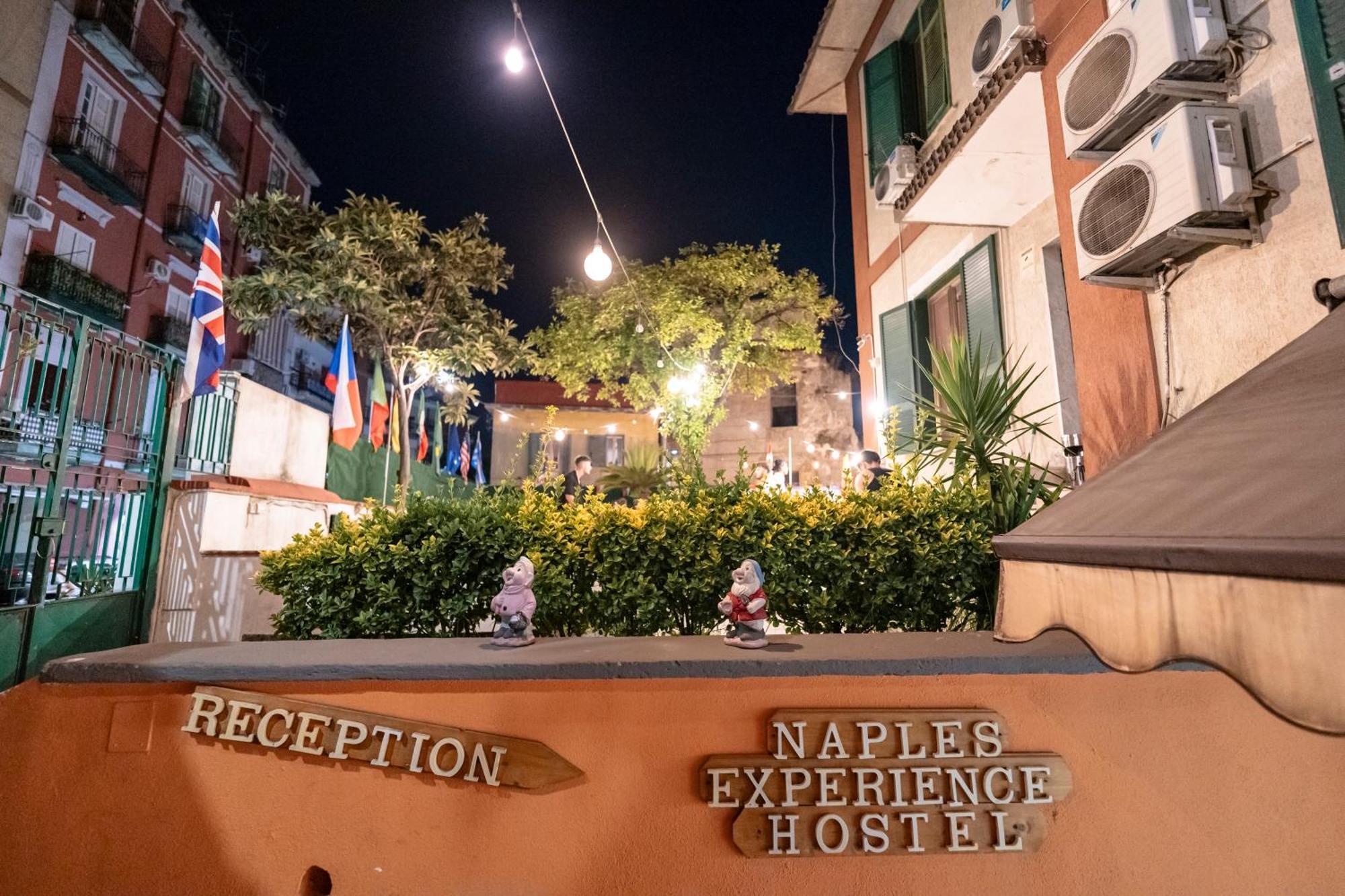 Naples Experience Hostel - Age Limit 18-28 Exterior foto