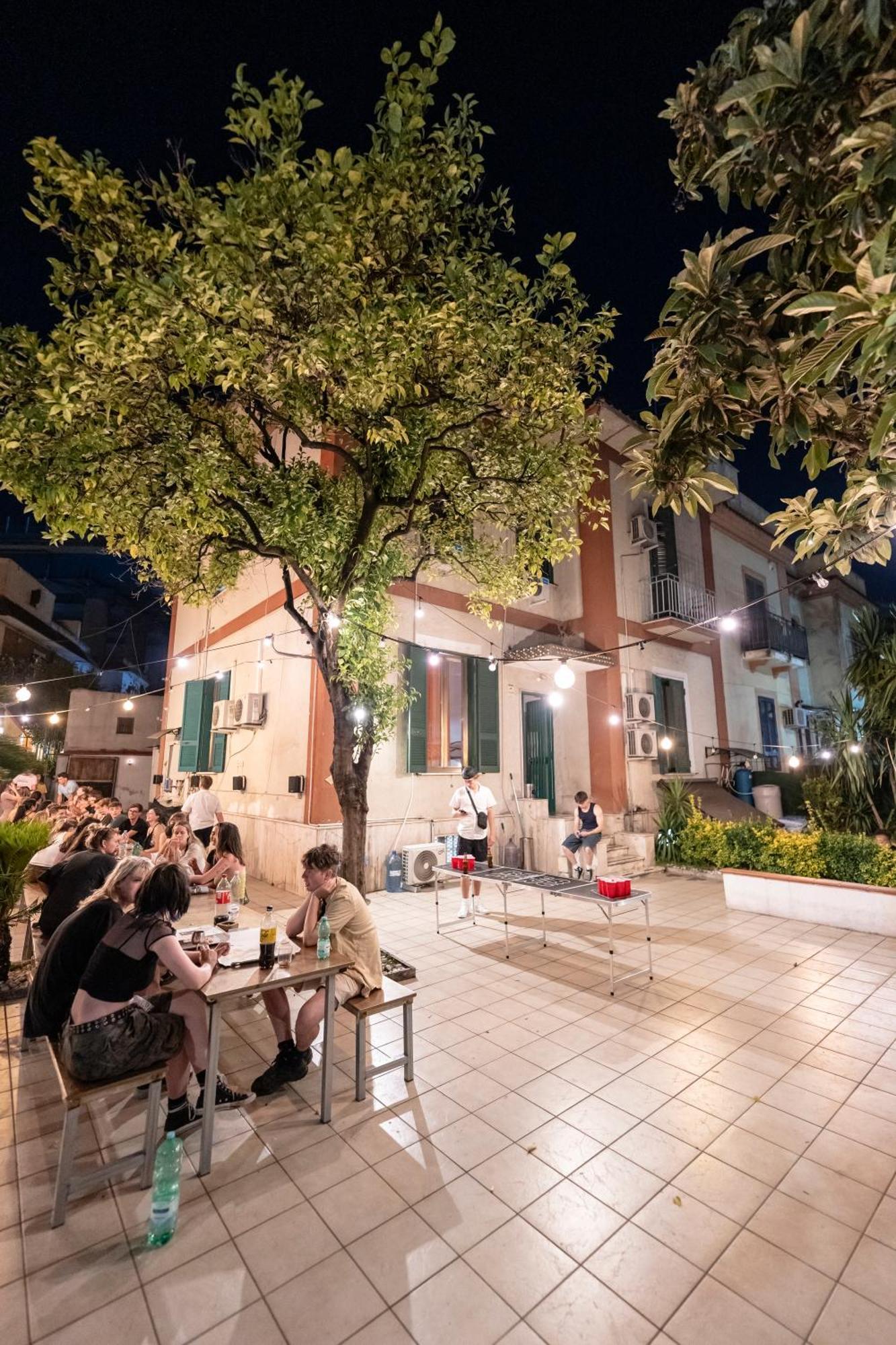 Naples Experience Hostel - Age Limit 18-28 Exterior foto